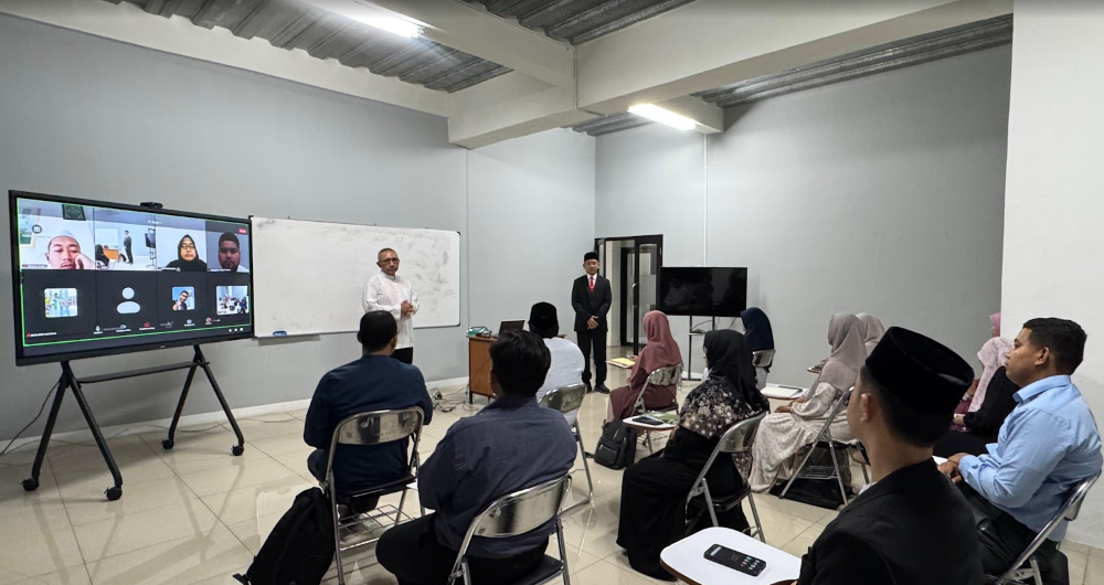 Suasana diskusi kelas pascasarjana
